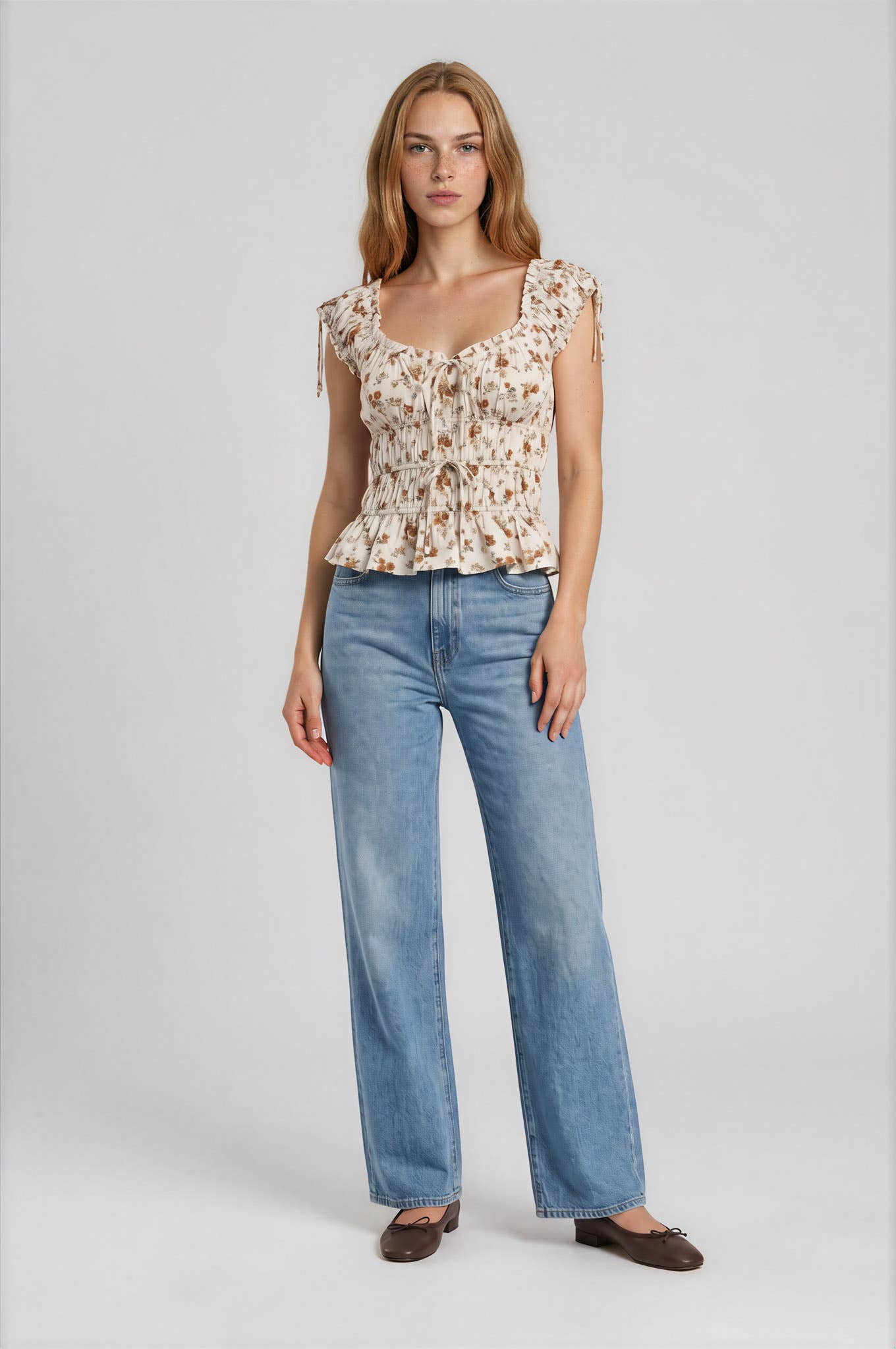AVA FLORAL FRONT TIE SHIRRED WAIST RUFFLED TOP